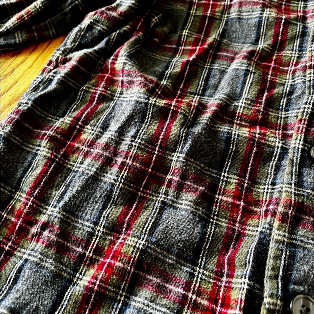 L.L. Bean Women’s Plaid Pajama Shirt - Medium - Picture 2 of 9